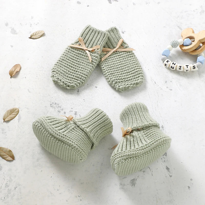 Baby Shoes + Gloves Set Knit Newborn Girls Boys Boots Mitten Fashion Butterfly-knot Toddler Infant Slip-On Bed Shoes Hand Made